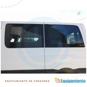 Colocación Ventanas Mercedes Sprinter - TH Equipamiento